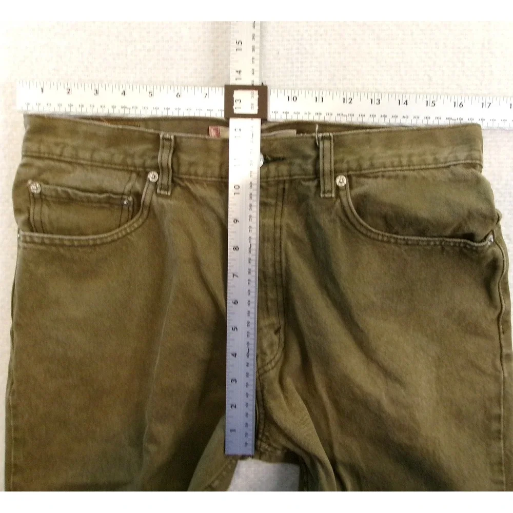 Vintage Levi's 550 Men 34x30 Olive Green Denim Relaxed Fit Tapered Leg Jeans